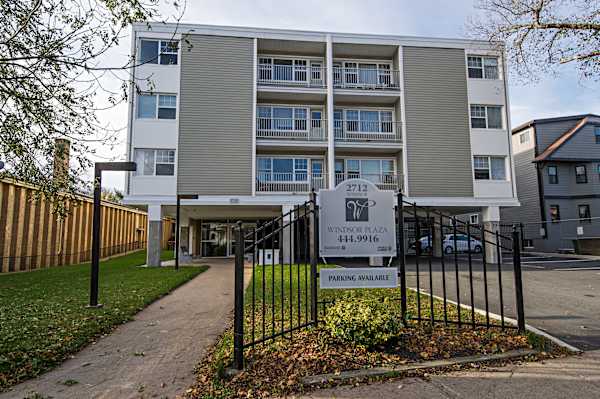 Windsor Plaza property